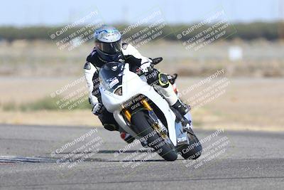 media/Oct-13-2025-Lets Ride (Mon) [[1a1cd08581]]/B Group/1020am (Sweeper)/